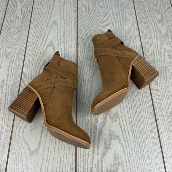 See by Chloé Suede Buckle Ankle Booties 37.5 Tobacco (Tan) & Goldtone Metal $525 - Picture 5 of 9